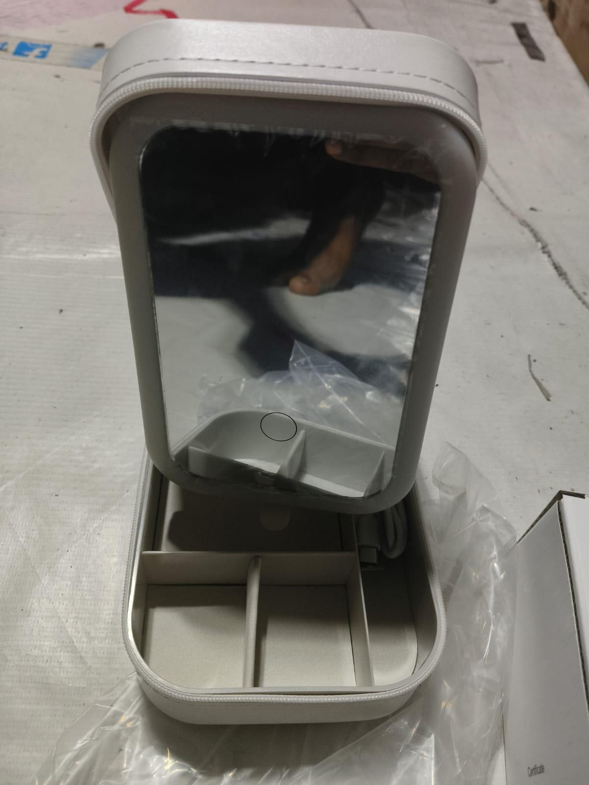 GlowCase Vanity Box with LED light